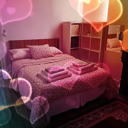 Appartamento Avec Balcon Pres Sacre Coeur Parigi