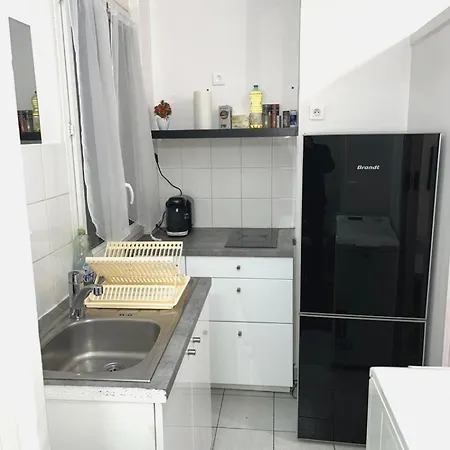 Avec Balcon Pres Sacre Coeur * Parigi