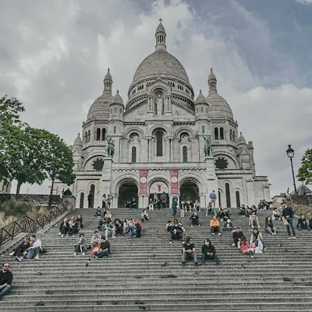 Appartamento Avec Balcon Pres Sacre Coeur Parigi
