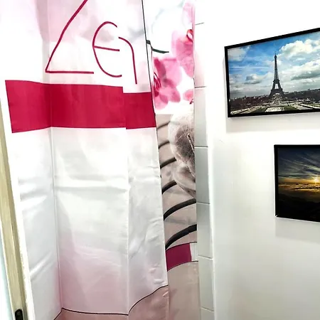 Apartamento Avec Balcon Pres Sacre Coeur *
